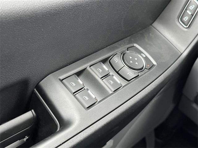 new 2025 Ford F-350 car, priced at $54,985