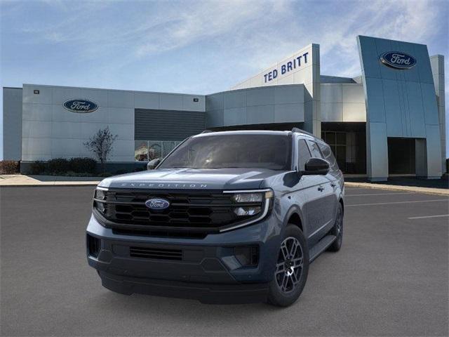 new 2025 Ford Expedition Max car, priced at $75,200