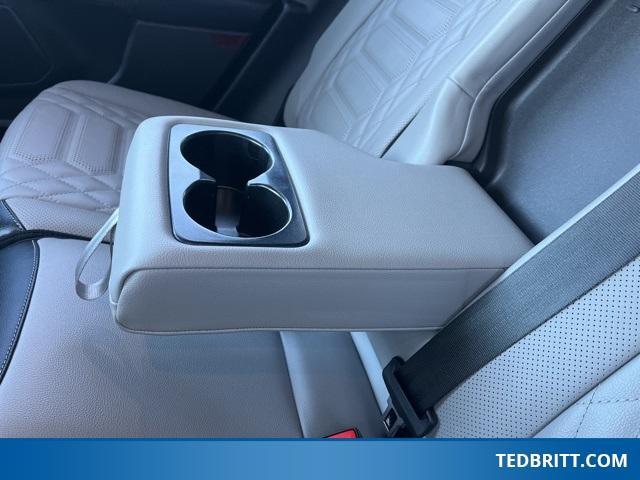 used 2024 Ford Escape car, priced at $28,500