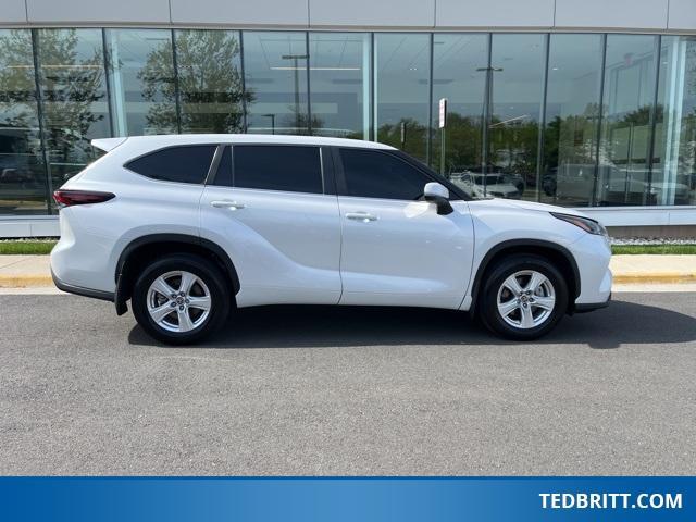 used 2024 Toyota Highlander car, priced at $39,500