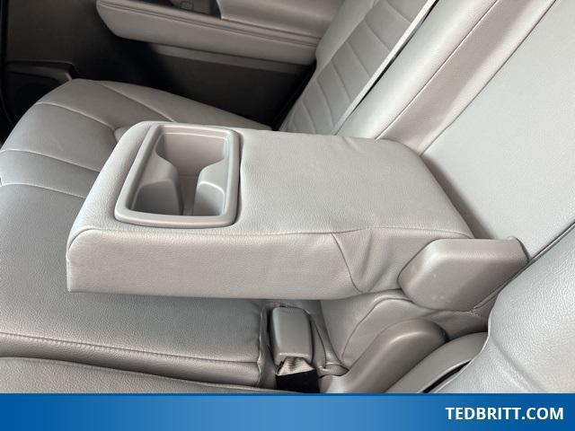 used 2024 Toyota Highlander car, priced at $39,500
