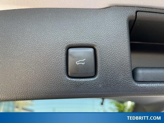 used 2022 Ford Escape car, priced at $26,000