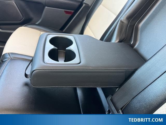 used 2022 Ford Escape car, priced at $26,000