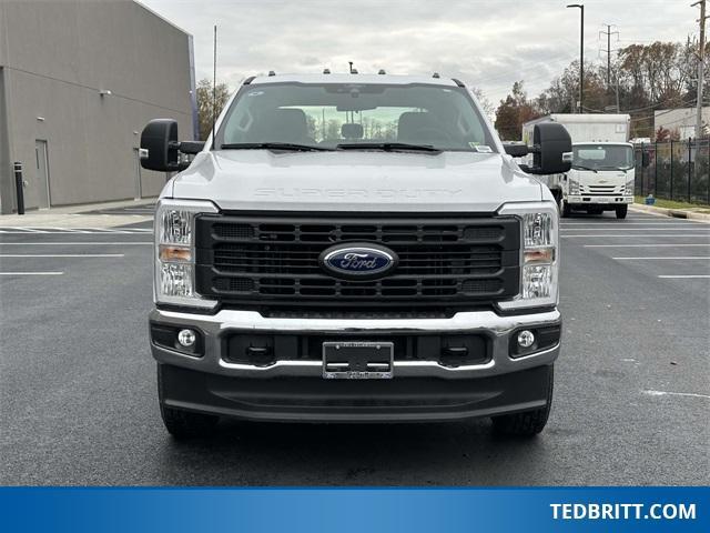 new 2024 Ford F-250 car, priced at $49,025