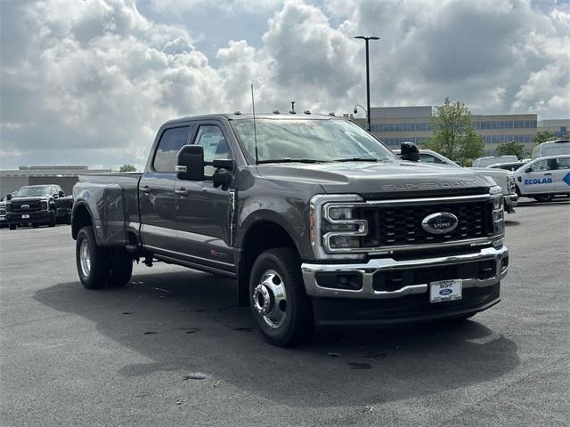 new 2025 Ford F-350 car, priced at $92,975