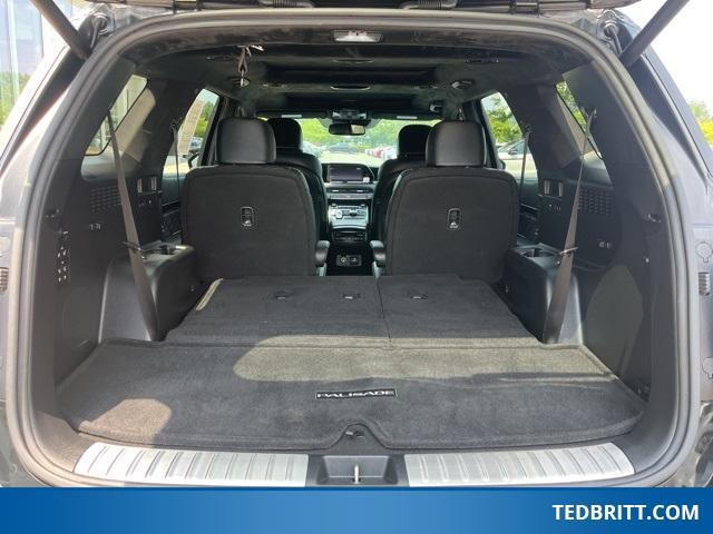 used 2022 Hyundai Palisade car, priced at $34,000
