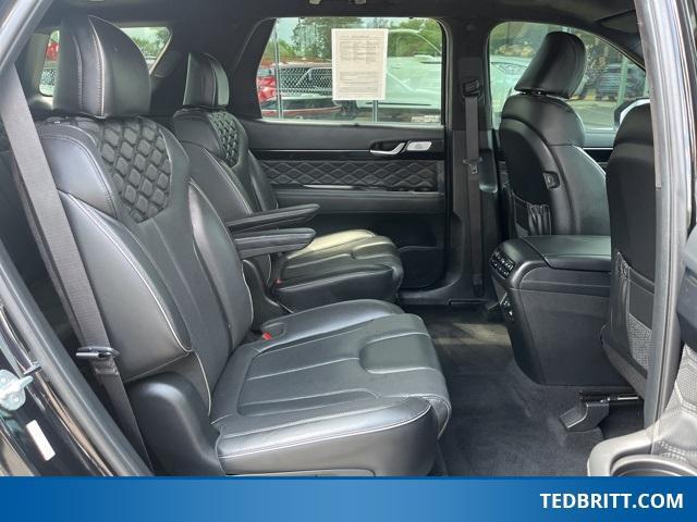 used 2022 Hyundai Palisade car, priced at $34,000