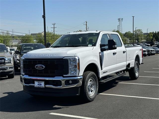 new 2025 Ford F-350 car, priced at $65,375