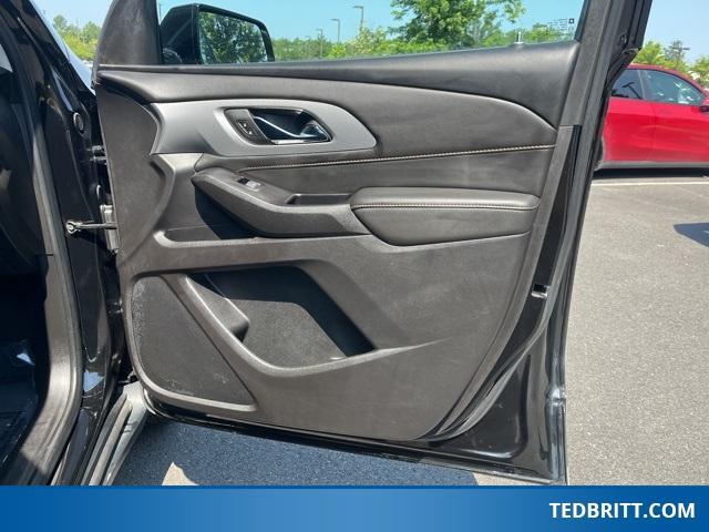 used 2020 Chevrolet Traverse car, priced at $17,500