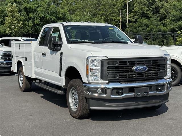 new 2025 Ford F-250 car, priced at $69,717