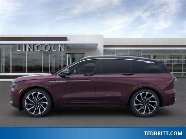 new 2025 Lincoln Nautilus car, priced at $77,690