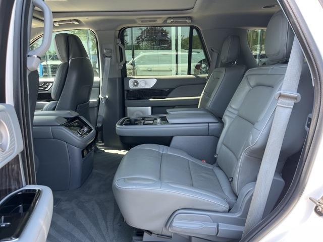 used 2019 Lincoln Navigator car, priced at $36,500