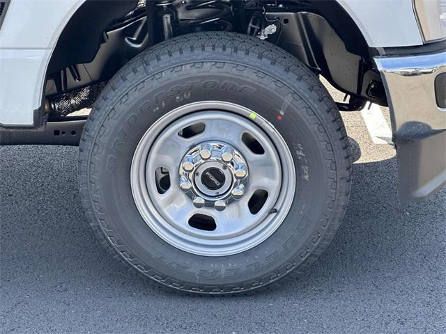 new 2025 Ford F-350 car, priced at $53,600