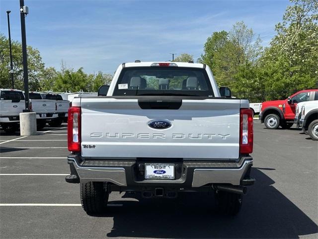 new 2025 Ford F-350 car, priced at $53,600