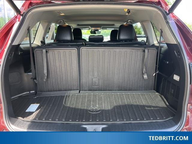 used 2018 Toyota Highlander Hybrid car, priced at $29,500