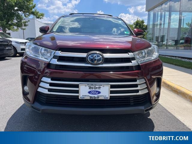 used 2018 Toyota Highlander Hybrid car, priced at $29,500