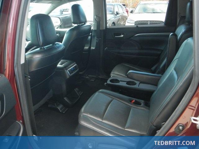 used 2018 Toyota Highlander car, priced at $25,500