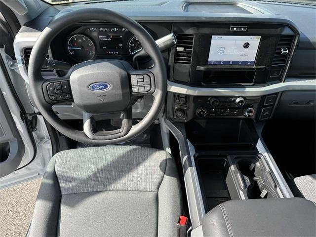 new 2025 Ford F-250 car, priced at $68,695