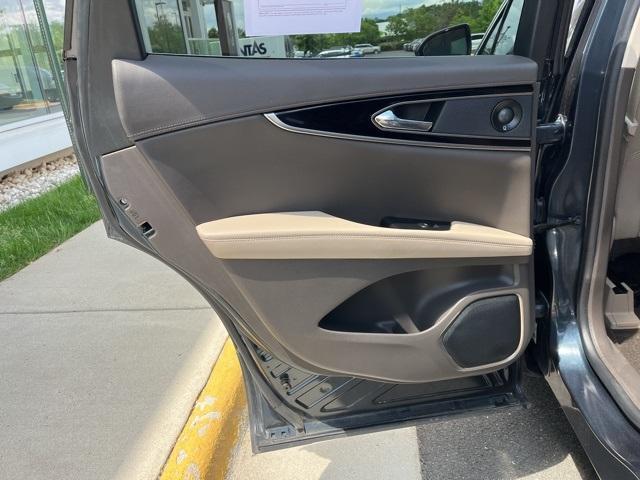 used 2022 Lincoln Nautilus car, priced at $32,000