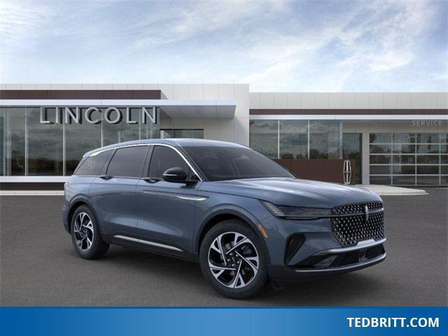 new 2025 Lincoln Nautilus car, priced at $62,565