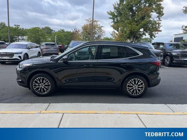 used 2025 Ford Escape car, priced at $34,000