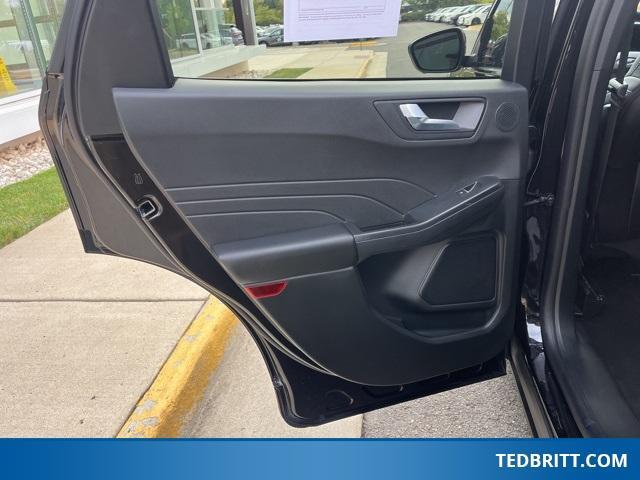 used 2025 Ford Escape car, priced at $34,000