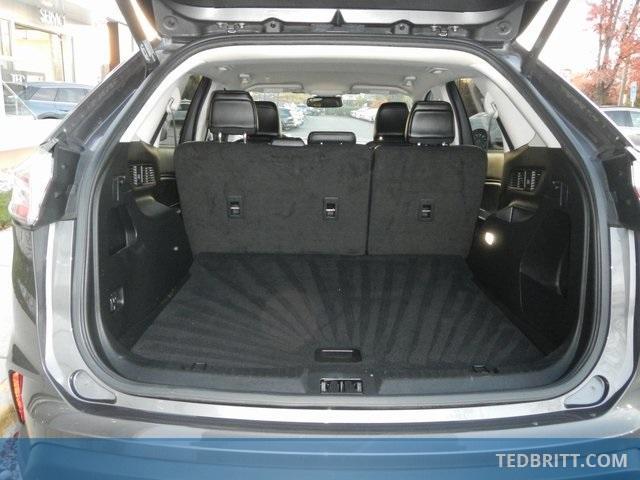 used 2022 Ford Edge car, priced at $22,000