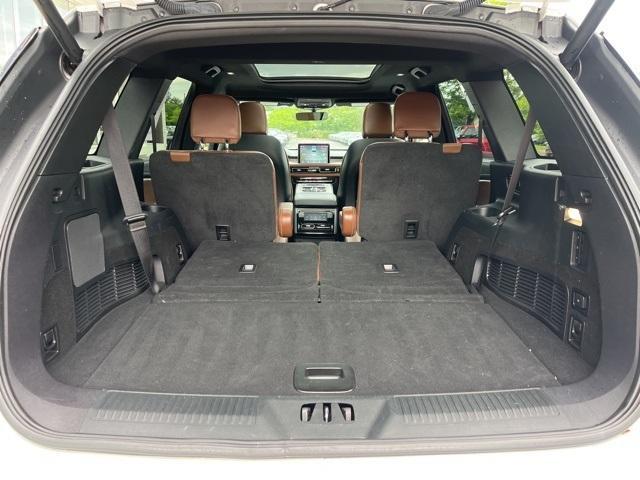 used 2022 Lincoln Aviator car, priced at $44,500