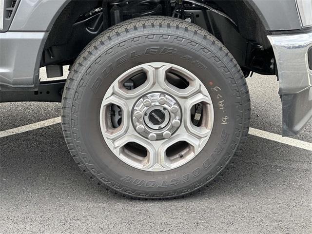 new 2025 Ford F-350 car, priced at $68,405