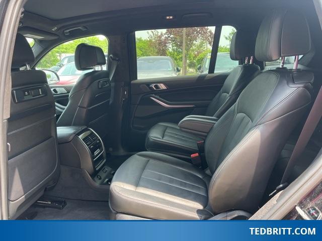used 2021 BMW X7 car, priced at $40,000