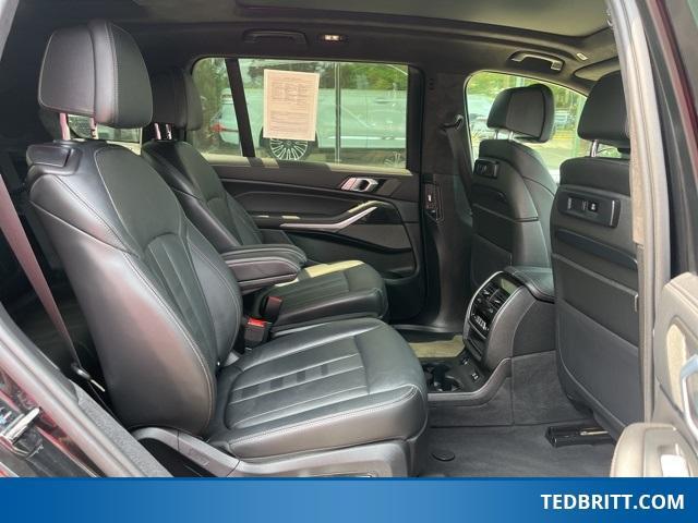 used 2021 BMW X7 car, priced at $40,000
