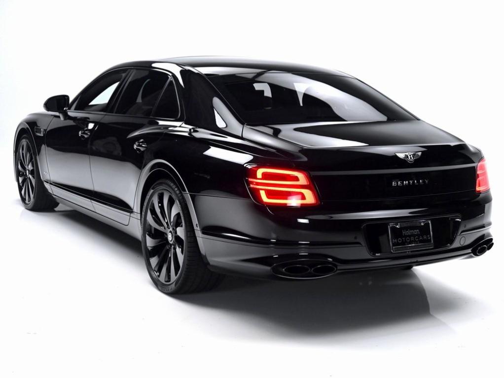 used 2022 Bentley Flying Spur car, priced at $152,995