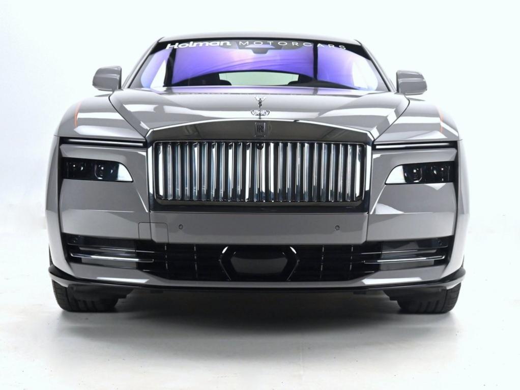 new 2024 Rolls-Royce Spectre car, priced at $522,575