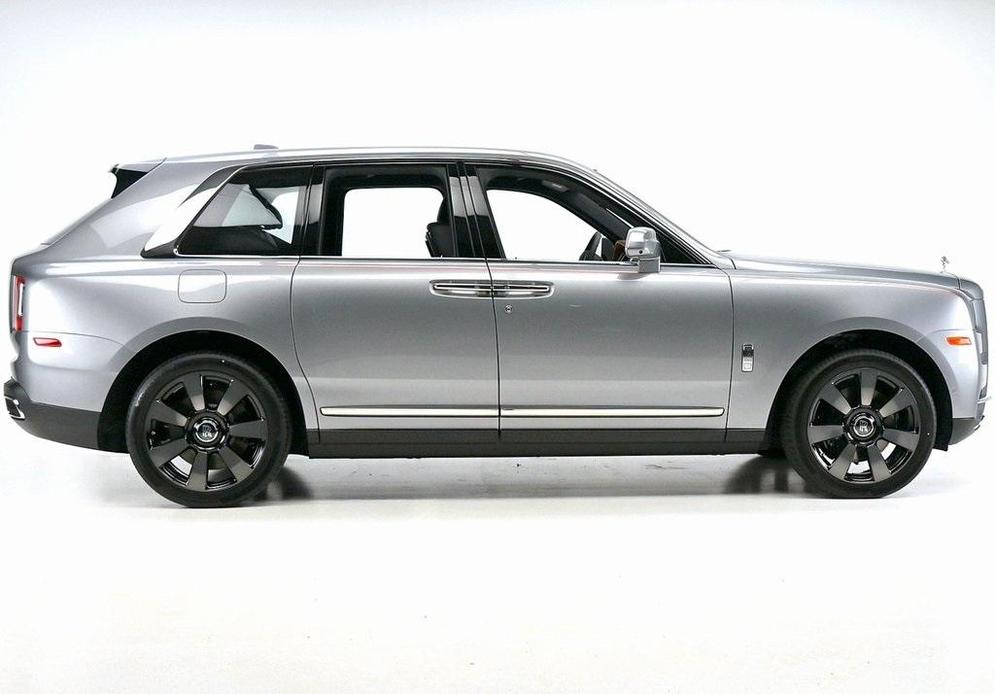 used 2023 Rolls-Royce Cullinan car, priced at $344,995