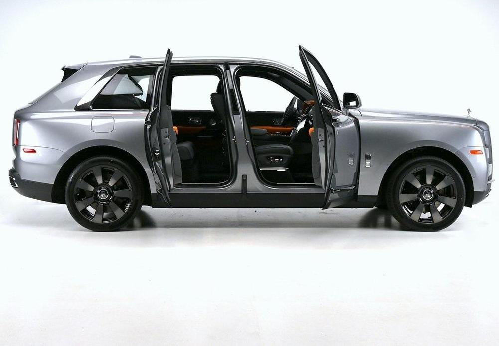 used 2023 Rolls-Royce Cullinan car, priced at $344,995