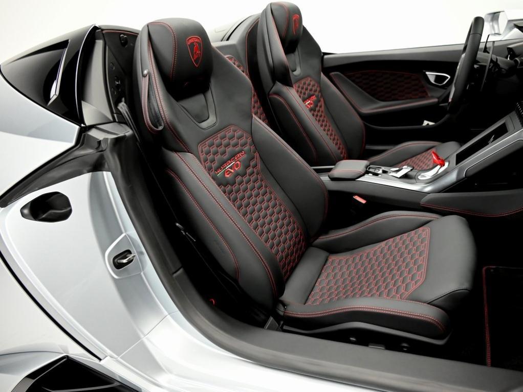 used 2021 Lamborghini Huracan EVO car
