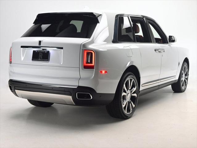 new 2024 Rolls-Royce Cullinan car, priced at $486,525