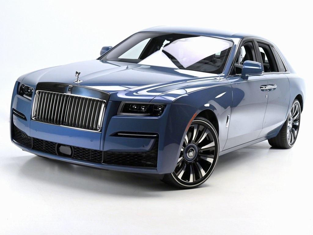 new 2024 Rolls-Royce Ghost car, priced at $468,975