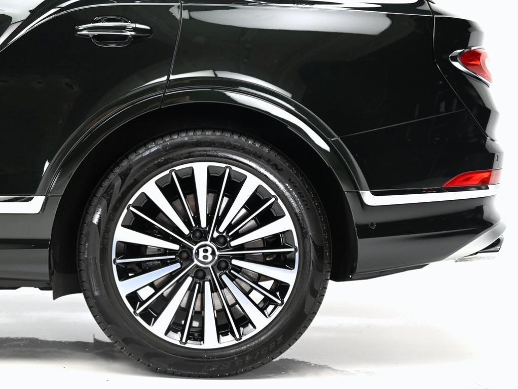used 2025 Bentley Bentayga car, priced at $289,995