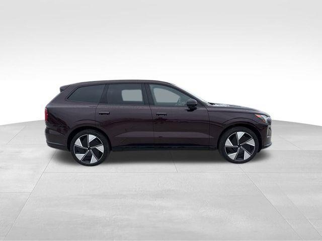 new 2025 Volvo EX90 car, priced at $95,140