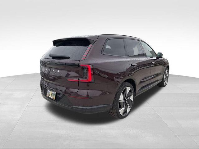 new 2025 Volvo EX90 car, priced at $95,140