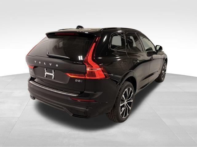 new 2025 Volvo XC60 car, priced at $55,360