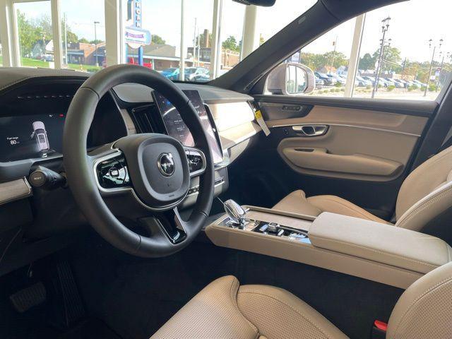 new 2026 Volvo XC90 car, priced at $76,685