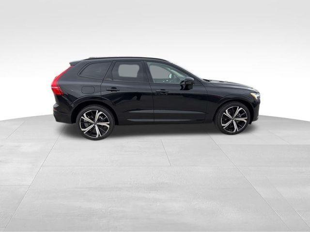 new 2025 Volvo XC60 car, priced at $60,250