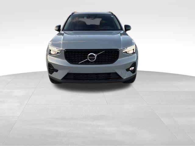 new 2025 Volvo XC40 car, priced at $49,790