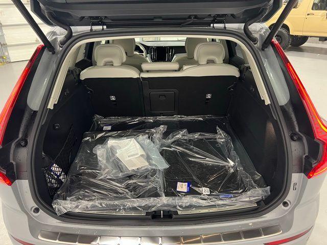 new 2025 Volvo XC60 car, priced at $60,660