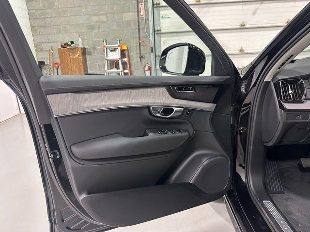 new 2026 Volvo XC90 car, priced at $75,155