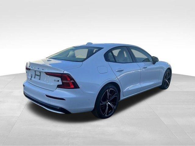 new 2024 Volvo S60 car, priced at $51,680