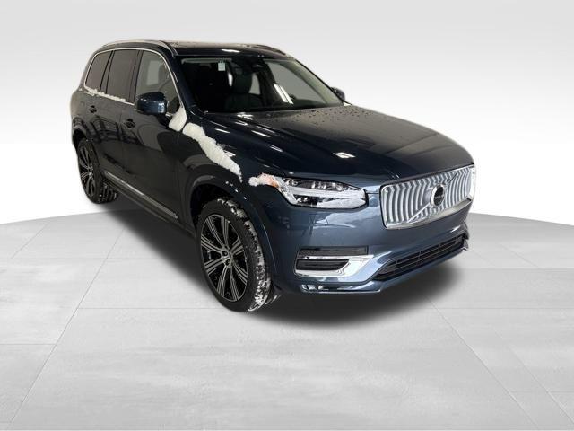 new 2025 Volvo XC90 car, priced at $71,095