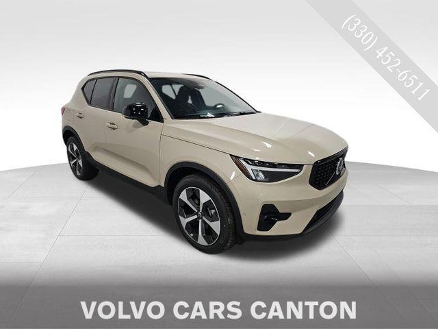 new 2025 Volvo XC40 car, priced at $48,550